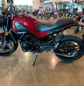 2021 Benelli Leoncino