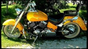 1998 Yamaha V-Star XVS650A Classic