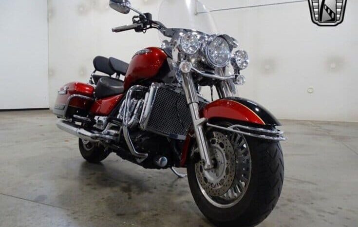 
								2015 Triumph Rocket III Touring full									