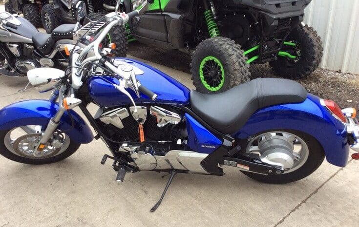 
								2016 Honda VT1300CR full									