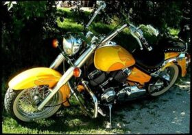 1998 Yamaha V-Star XVS650A Classic