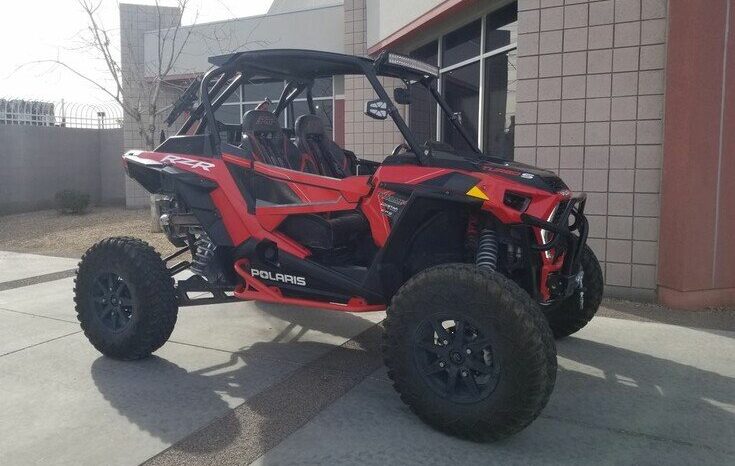 
								2018 Polaris RZR XP TURBO S full									