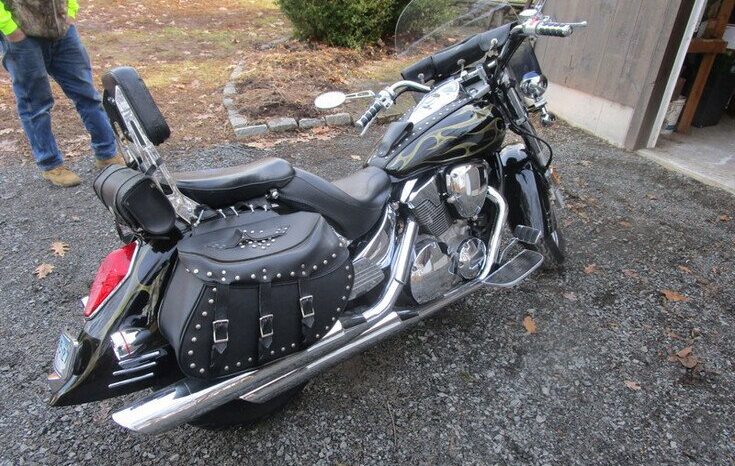 
								2005 Honda VTX 1300 (VTX1300S) full									
