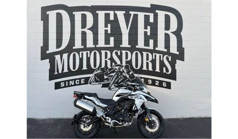 
								2022 Benelli TRK 502X full									